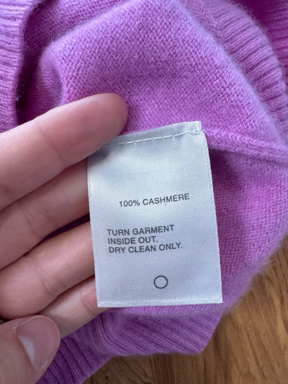 Classiques Entier Cashmere Cardigan Sweater Women’s Medium Purple - Picture 8 of 11